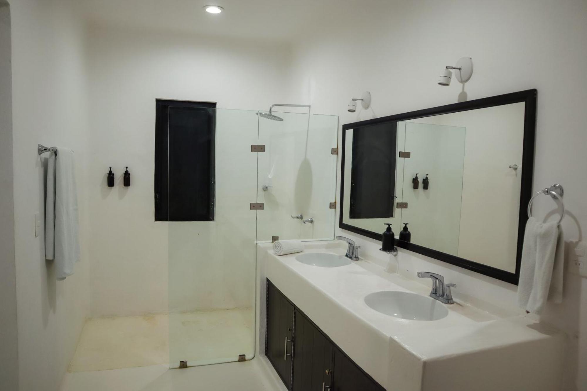 Royal Palm Bacalar Cabanas & Lagoon Club Ngoại thất bức ảnh